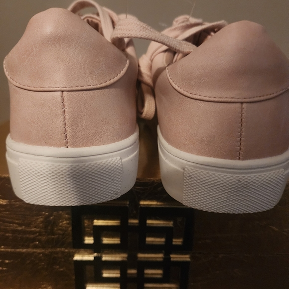 Nanette Lenore Wesley dusty rose Sneakers - Picture 2 of 9